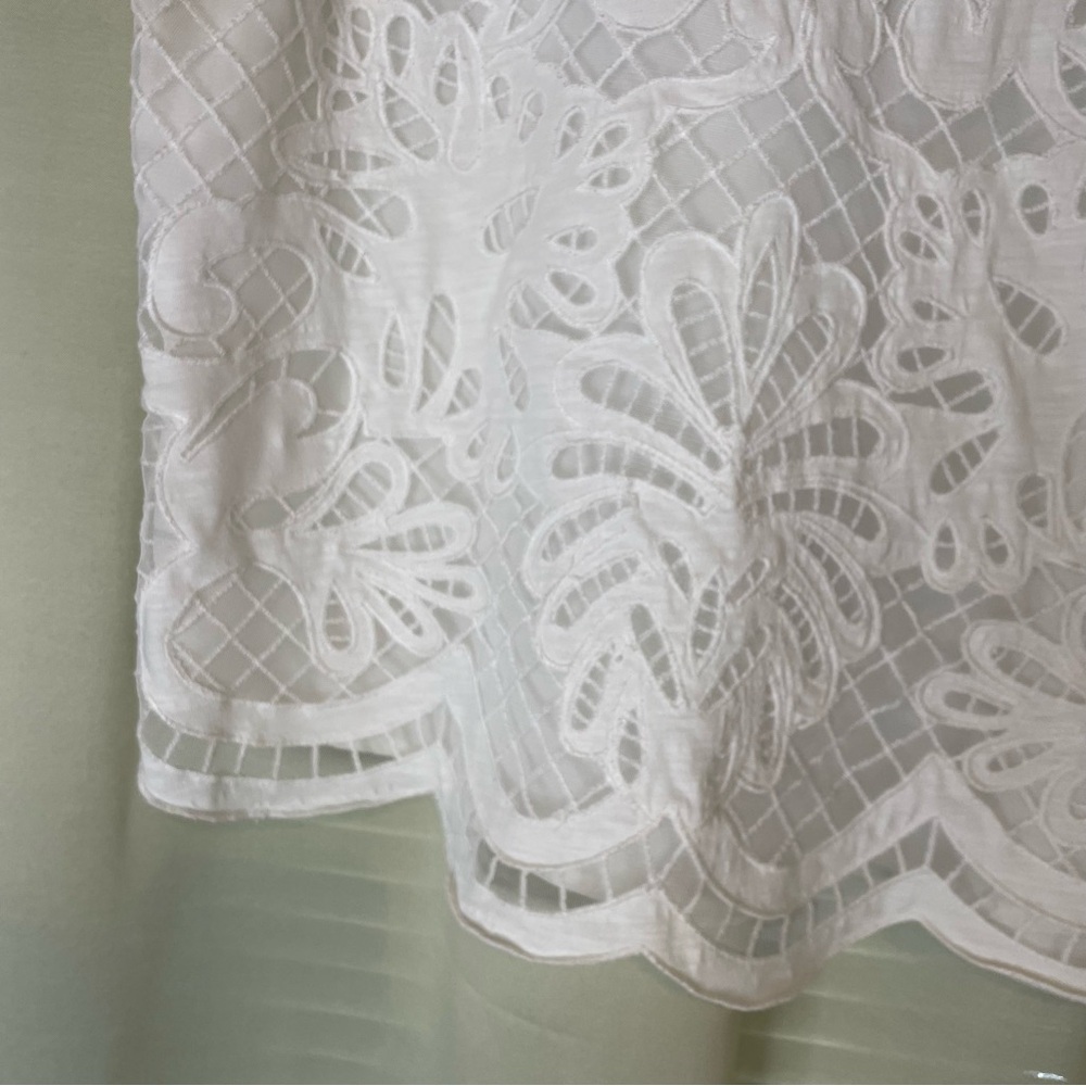 Soft Surroundings White Battenberg Lace Sleeveless Tank Top - Picture 6 of 11